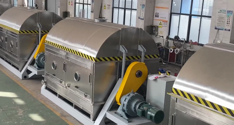 『潤凱干燥』伊朗某大型化工企業(yè)客戶定制的8臺(tái)滾筒刮板干燥機(jī)完工！